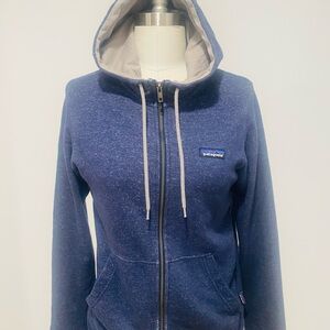 Patagonia Women's Navy Zip-Up Hoodie (Size Small)